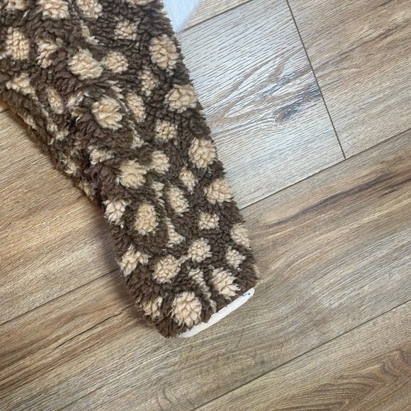 Coach Signature Sherpa Full Zip Jacket - Picture 8 of 11